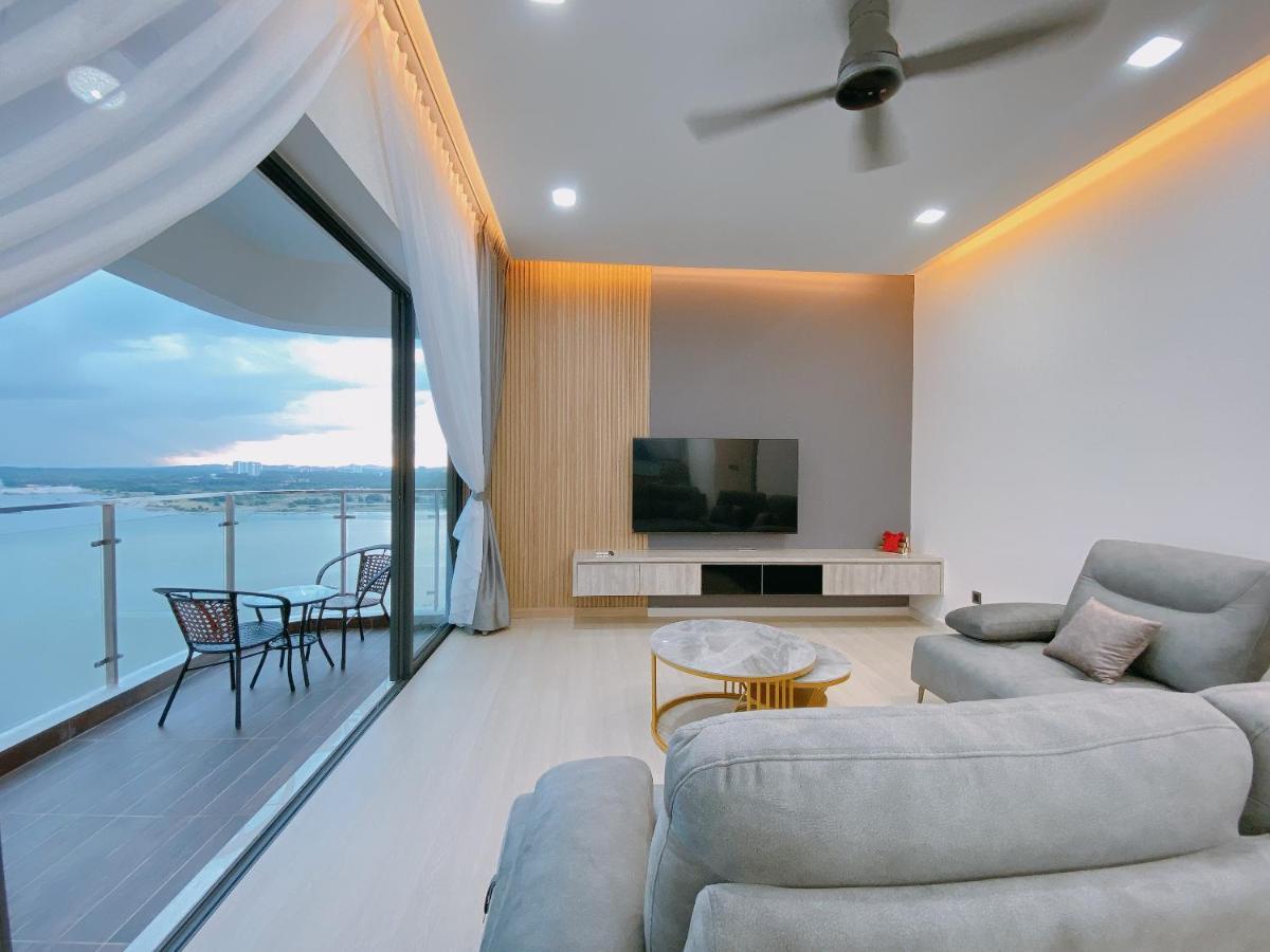 Seafront Country Garden Danga Bay By Lions Bay Apartment ยะโฮร์บาห์รู ภายนอก รูปภาพ