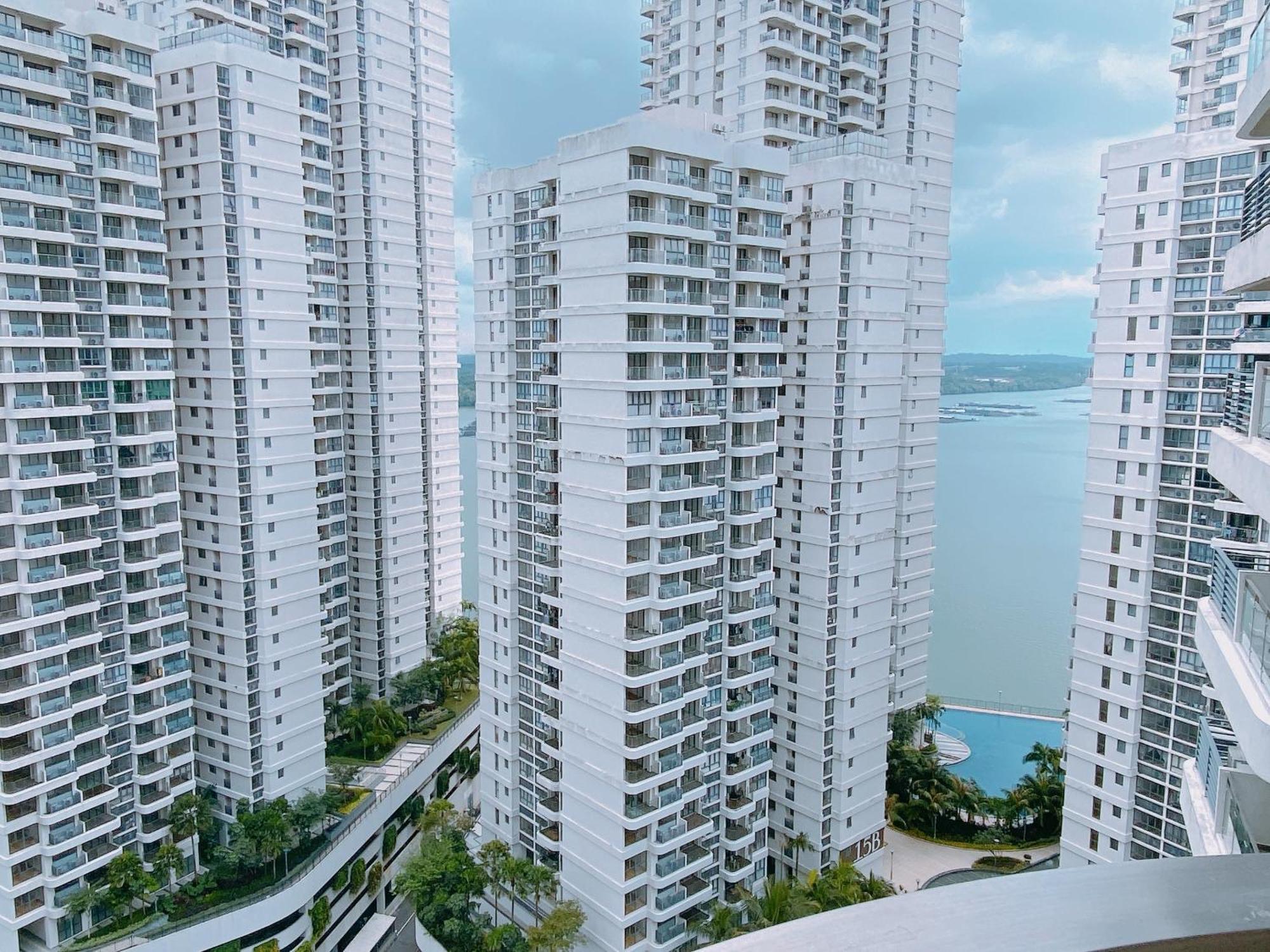 Seafront Country Garden Danga Bay By Lions Bay Apartment ยะโฮร์บาห์รู ห้อง รูปภาพ