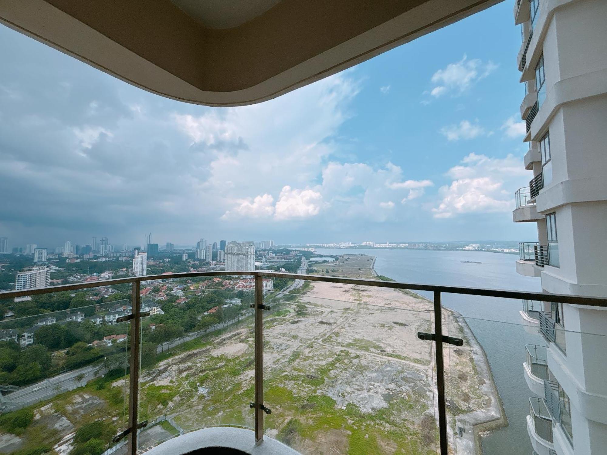 Seafront Country Garden Danga Bay By Lions Bay Apartment ยะโฮร์บาห์รู ห้อง รูปภาพ